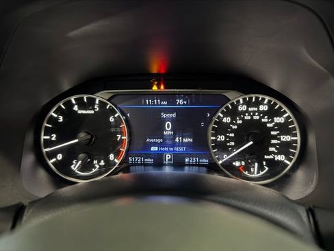 Used 2025 Nissan Altima 2.5 SV FWD image 19