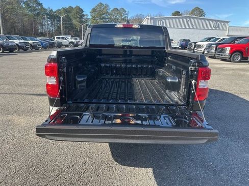 New 2025 Ford Maverick XL image 28