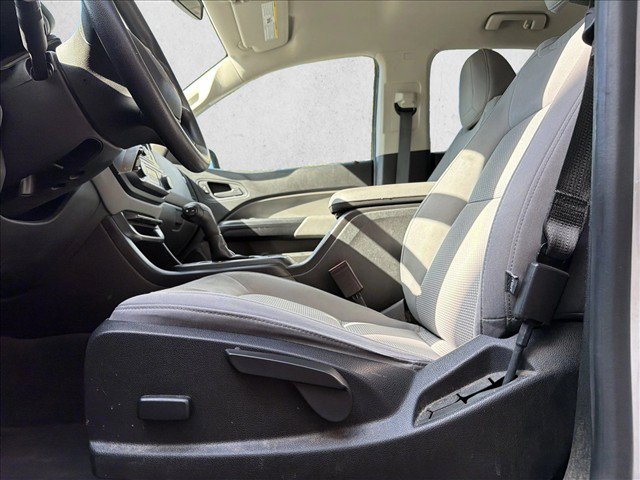 Used 2019 Chevrolet Colorado W/T AWD/4WD image 13