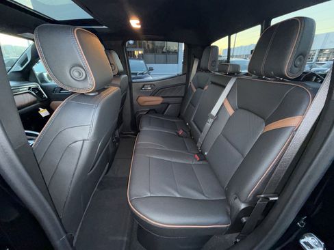 New 2026 GMC Canyon AT4 w/ Technology Plus Package image 25