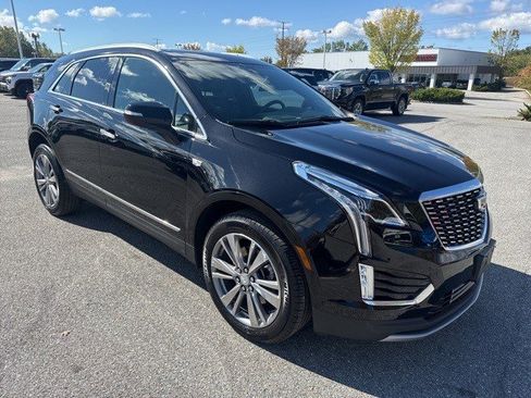 Certified 2025 Cadillac XT5 Premium Luxury image 8
