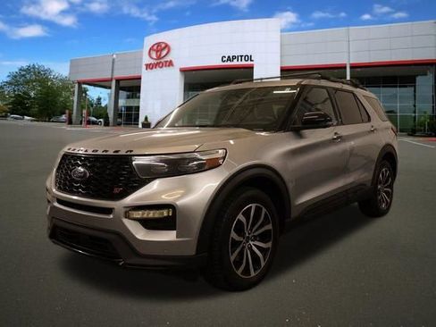 Used 2020 Ford Explorer ST w/ Premium Technology Package AWD/4WD image 6