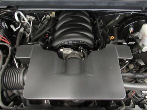 Used 2020 Chevrolet Tahoe Premier w/ Premier Plus Edition image 29