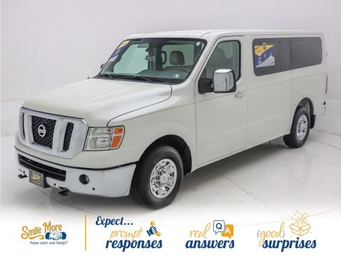 Used 2016 Nissan NV 3500 SL image 8