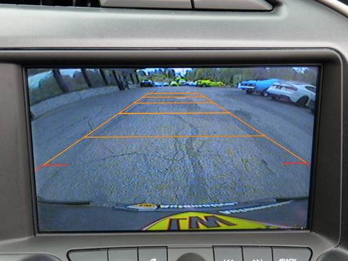 Used 2015 Chevrolet Corvette Z06 w/ 2LZ Preferred Equipment Group image 25