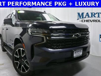 Used 2022 Chevrolet Suburban RST w/ Sport Performance Package