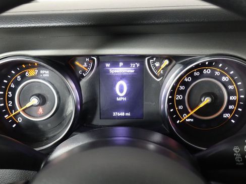 Used 2022 Jeep Wrangler Unlimited Sport AWD/4WD image 11
