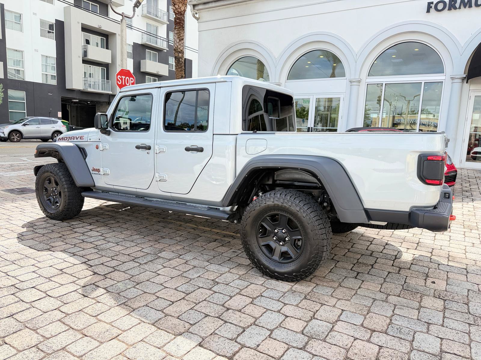 Used 2022 Jeep Gladiator Mojave w/ LED Lighting Group AWD/4WD image 16