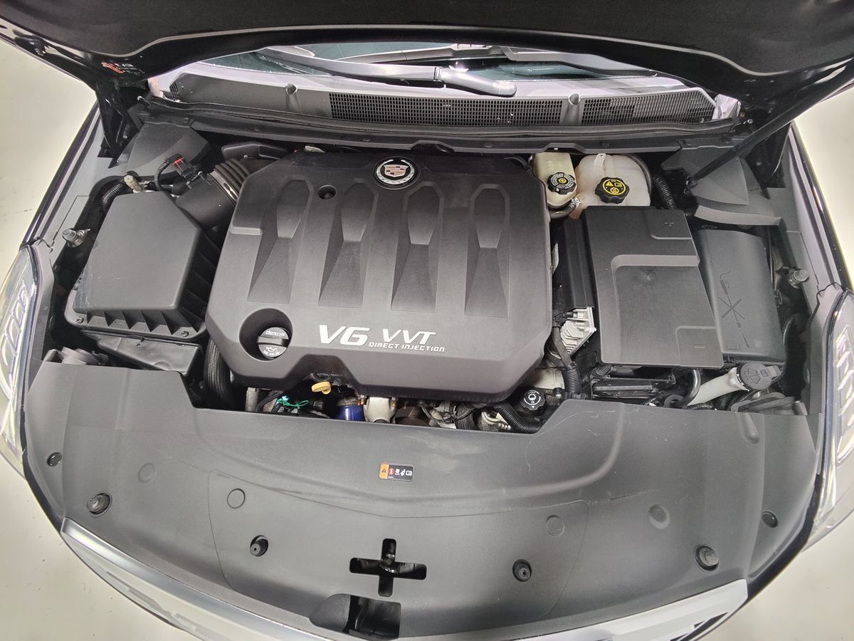 Used 2015 Cadillac XTS Luxury AWD/4WD image 4