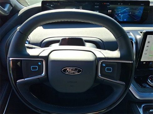New 2025 Ford Expedition Tremor image 9