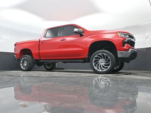 Used 2022 Chevrolet Silverado 1500 LT image 32