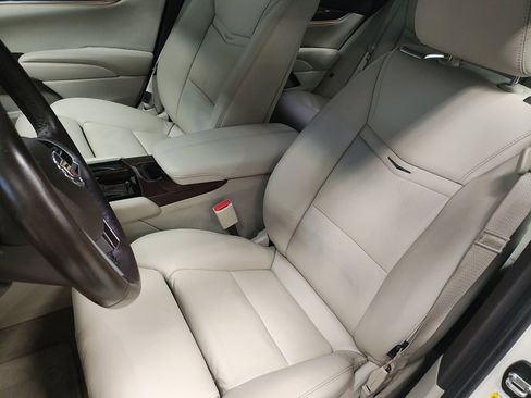 Used 2013 Cadillac XTS Premium image 24