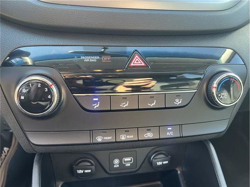 Used 2016 Hyundai Tucson SE FWD image 19