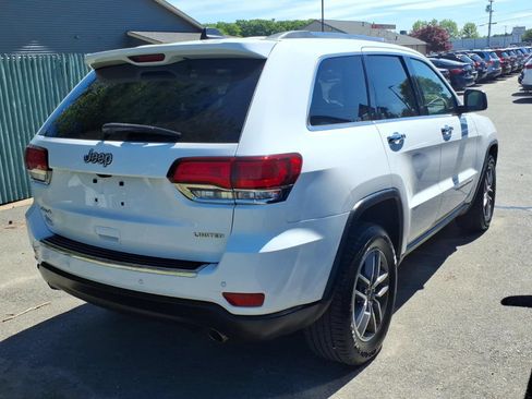 Used 2020 Jeep Grand Cherokee Limited AWD/4WD image 4