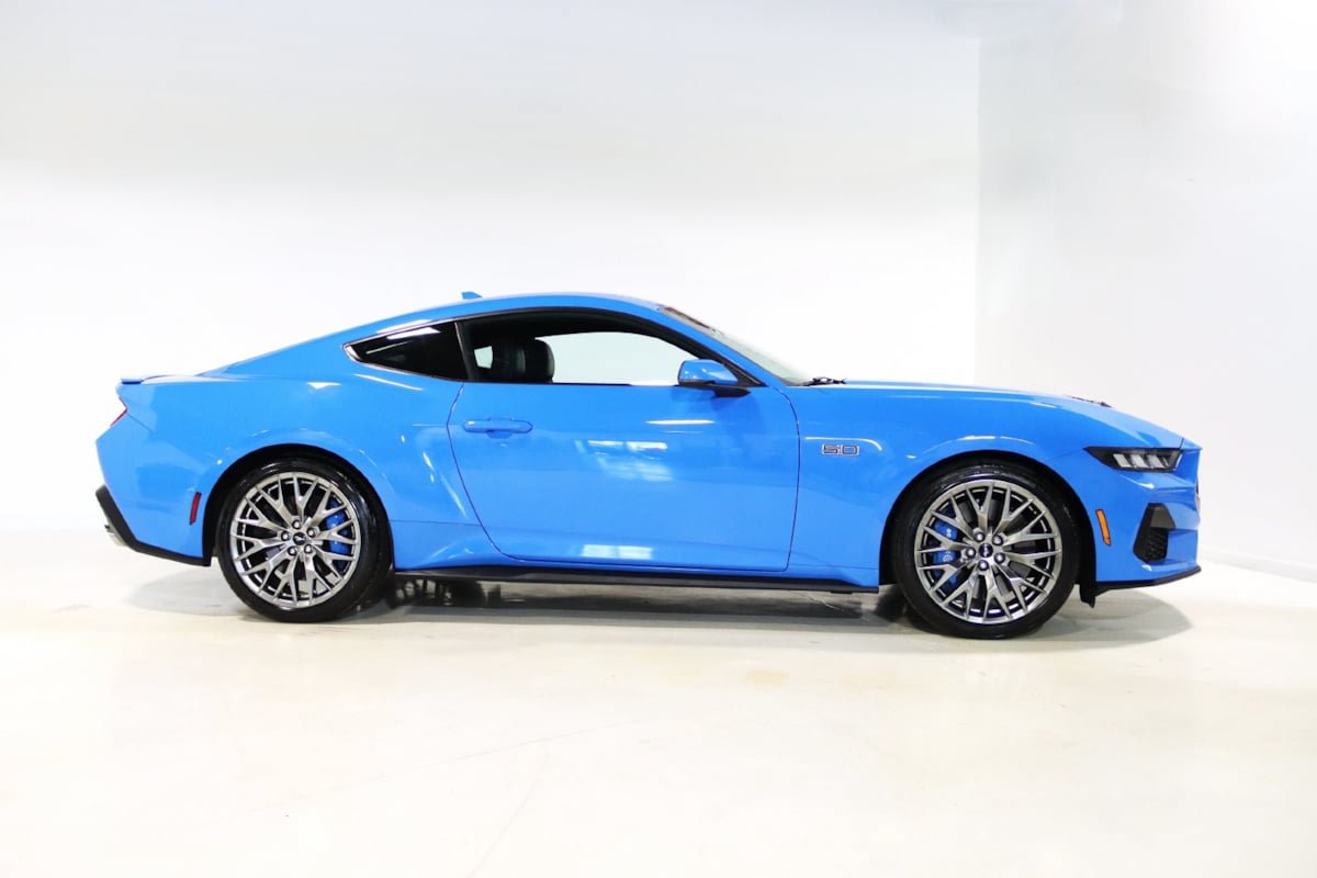 Used 2024 Ford Mustang GT Premium RWD image 5