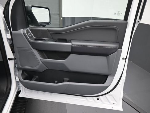 New 2026 Ford F150 XLT w/ Equipment Group 302A MID image 6