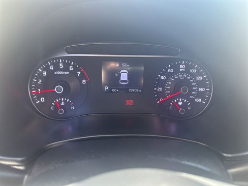 Used 2022 Kia Soul LX w/ Technology Package image 10