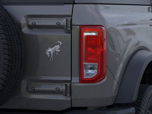New 2025 Ford Bronco 2-Door AWD/4WD image 23