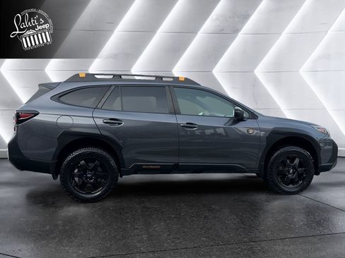 Used 2022 Subaru Outback Wilderness image 6