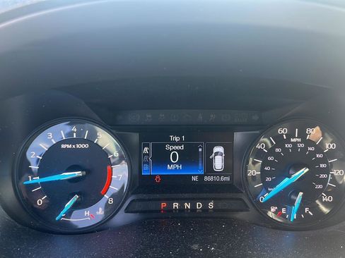 Used 2017 Ford Explorer Base image 20