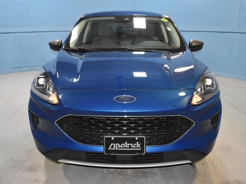 Used 2022 Ford Escape SE image 23