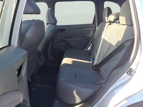Used 2025 Subaru Forester Premium w/ Convenience Package #1 AWD/4WD image 7