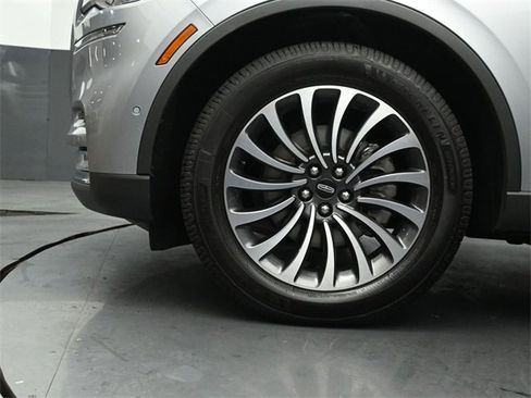 Used 2022 Lincoln Aviator Reserve w/ Equipment Group 201A image 38