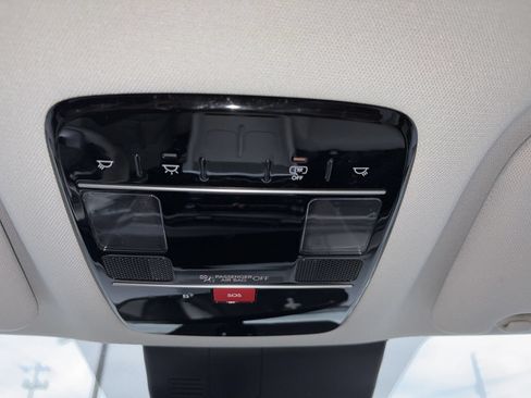 Used 2024 Hyundai Santa Fe SEL FWD image 33