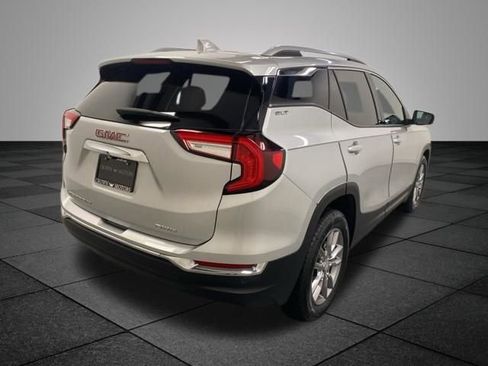 Used 2022 GMC Terrain SLT w/ Infotainment Package II AWD/4WD image 7