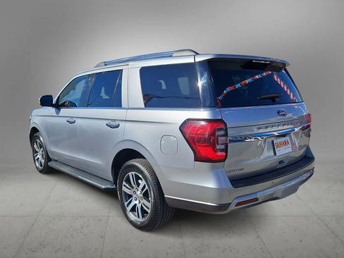 Used 2023 Ford Expedition Limited image 7