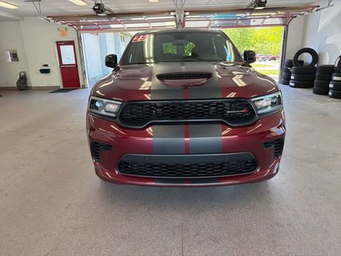 Used 2025 Dodge Durango R/T w/ Blacktop Package AWD/4WD image 2