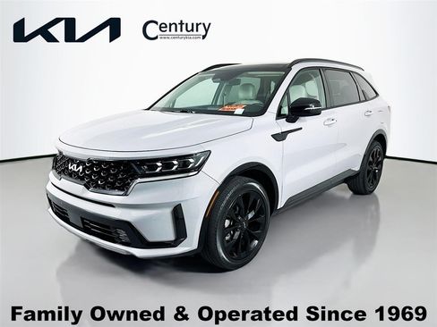 Certified 2023 Kia Sorento SX FWD image 1
