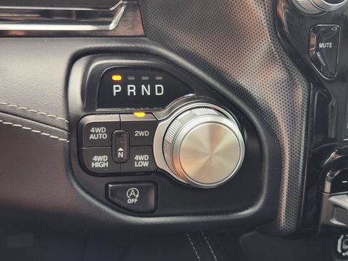 Used 2024 RAM 1500 Limited AWD/4WD image 21