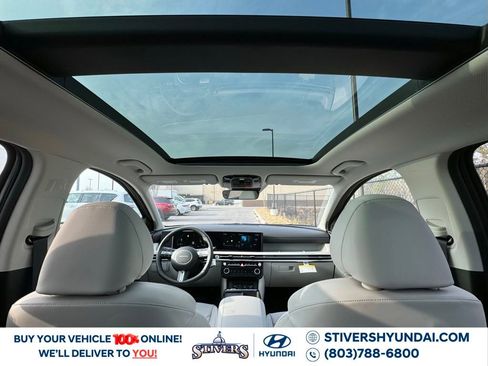 Certified 2025 Hyundai Tucson SEL image 3