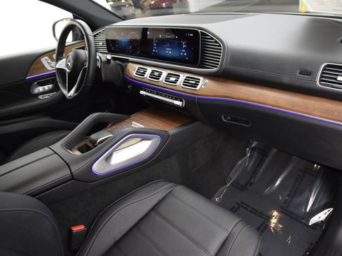Used 2025 Mercedes-Benz GLE 450 4MATIC Coupe image 15