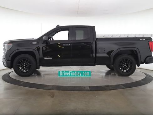 Used 2025 GMC Sierra 1500 Elevation AWD/4WD image 9