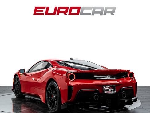 Used 2019 Ferrari 488 Pista Coupe RWD image 3