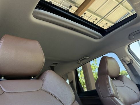 Used 2017 Acura MDX SH-AWD w/ Technology Package image 23