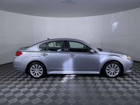 Used 2012 Subaru Legacy 3.6R Limited w/ Popular Pkg 2 image 10