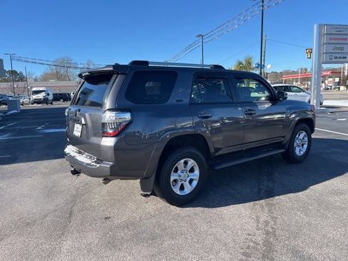 Used 2022 Toyota 4Runner SR5 Premium w/ Moonroof Package image 3
