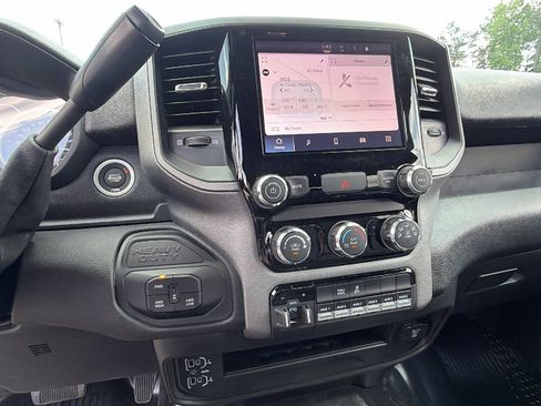 New 2026 RAM 2500 Tradesman AWD/4WD image 27