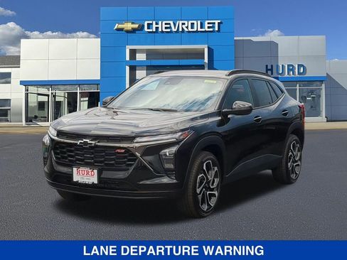 New 2026 Chevrolet Trax RS w/ Driver Confidence Package image 9