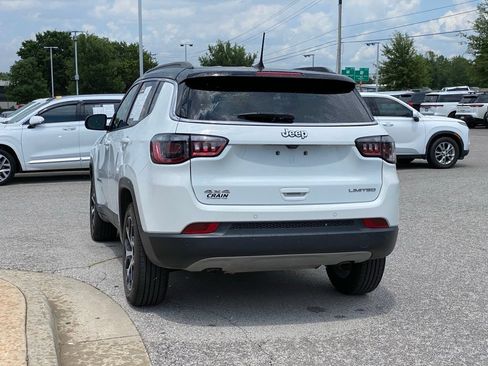 Used 2024 Jeep Compass Limited AWD/4WD image 5