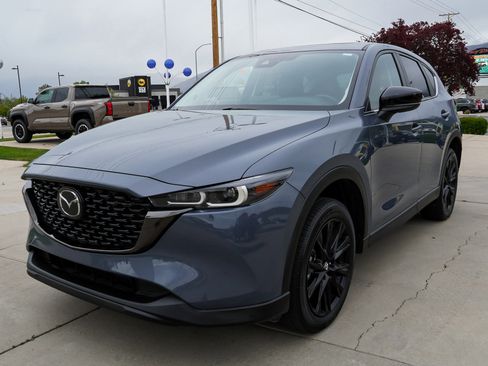 Used 2025 MAZDA CX-5 Carbon Edition AWD/4WD image 4