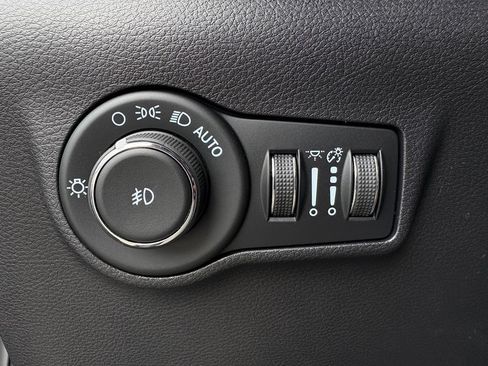 New 2026 Jeep Compass Latitude AWD/4WD image 20