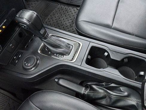 Used 2019 Ford Ranger XL image 24