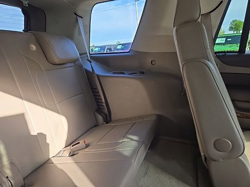 Used 2016 Chevrolet Tahoe LTZ AWD/4WD image 91