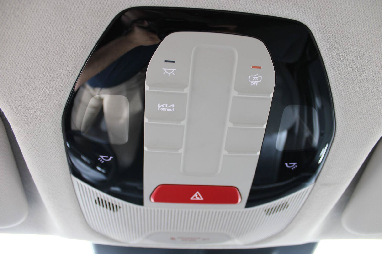 Used 2025 Kia K4 FWD image 19