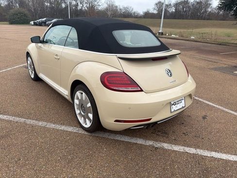 Used 2019 Volkswagen Beetle 2.0T Final Edition SEL image 7