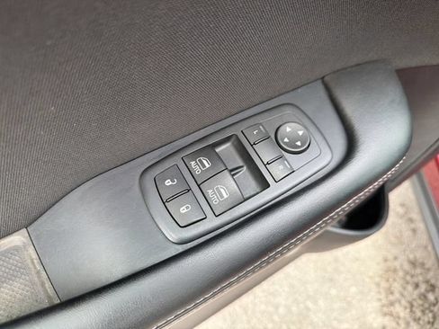 Used 2017 Dodge Challenger R/T RWD image 17